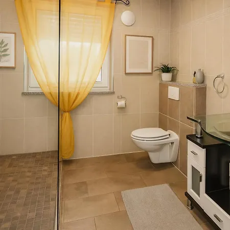 Sunnyhome Am Brueckelsee ואקרסדורף