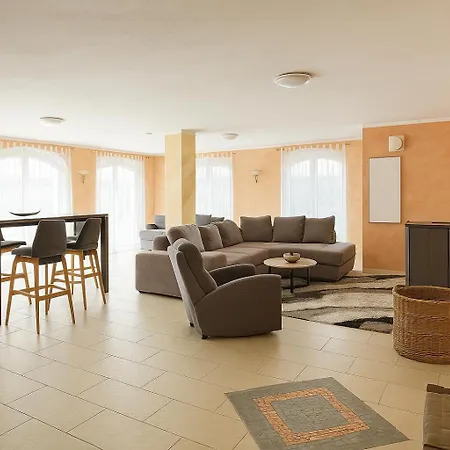 Апартаменты Sunnyhome Am Brueckelsee Ваккерсдорф